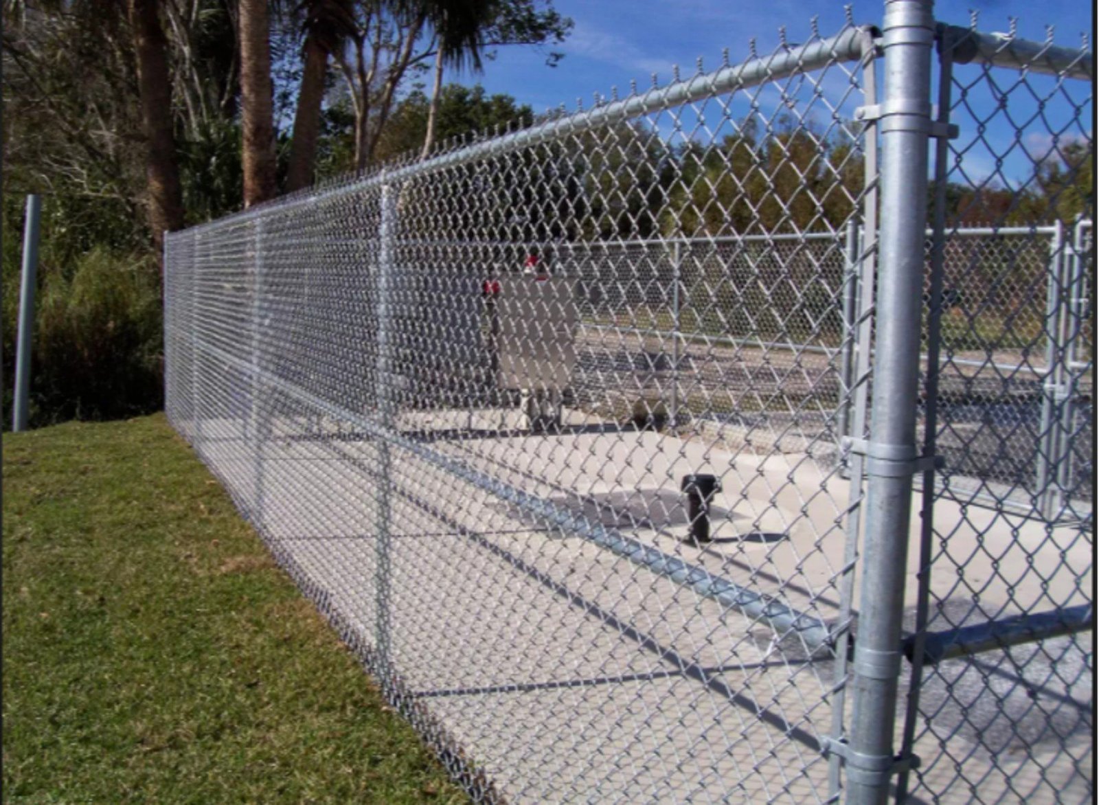 Chain Link Fencing Service in Dubai – Secure & Durable Fencing Solutions